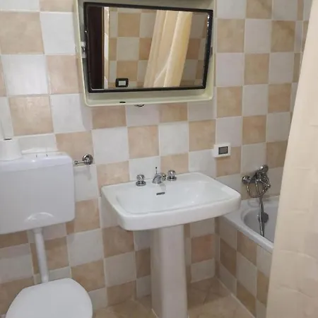 Casa Per Vista Panoramica سكاليا
